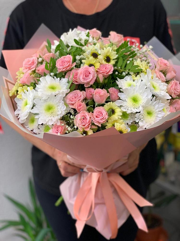 Букет цветов из: Розы и Хризантемы в Андрюках