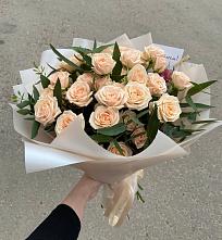 Букет Кремовые розы Латте в Андрюках