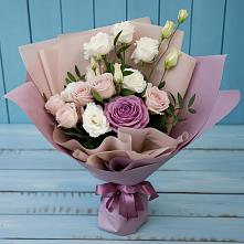 Букет цветов из:  Розы и Лизиантусы в Андрюках