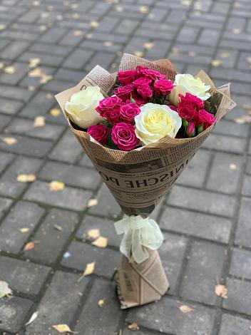 Букет цветов из: Розы в Андрюках